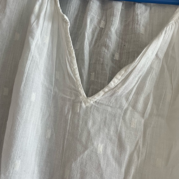 Old Navy White Relaxed Long Sleeve Blouse - Picture 3 of 12